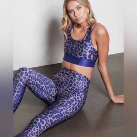 NEW Good American The Step Sports Bra Leopard Purple Cutout Cross Straps Wide 1 - Picture 1 of 8